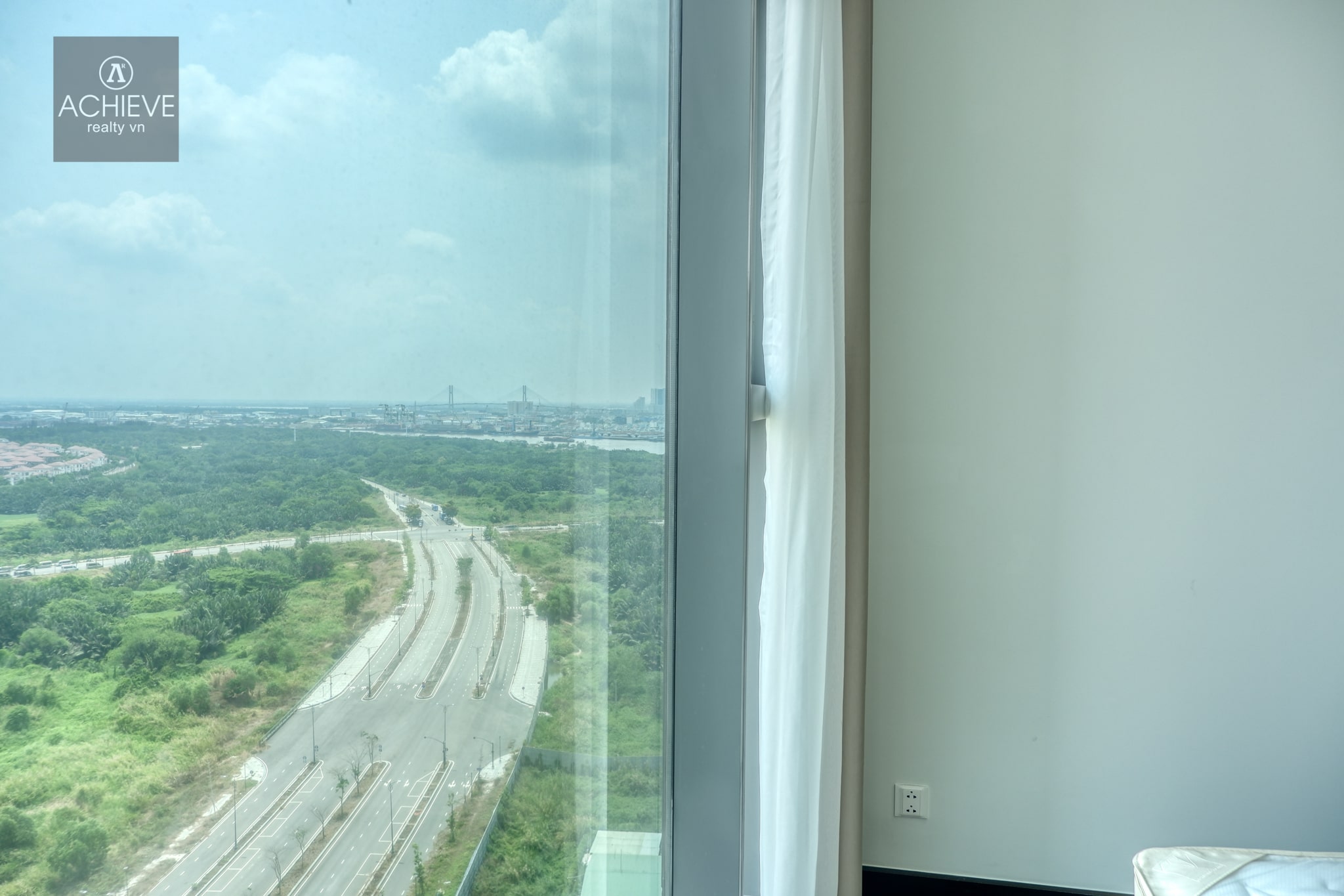 Cho thuê căn hộ Empire City tháp Linden Residences 2 phòng ngủ full nội thất 93.2m2 T1A.2x.02 EC058