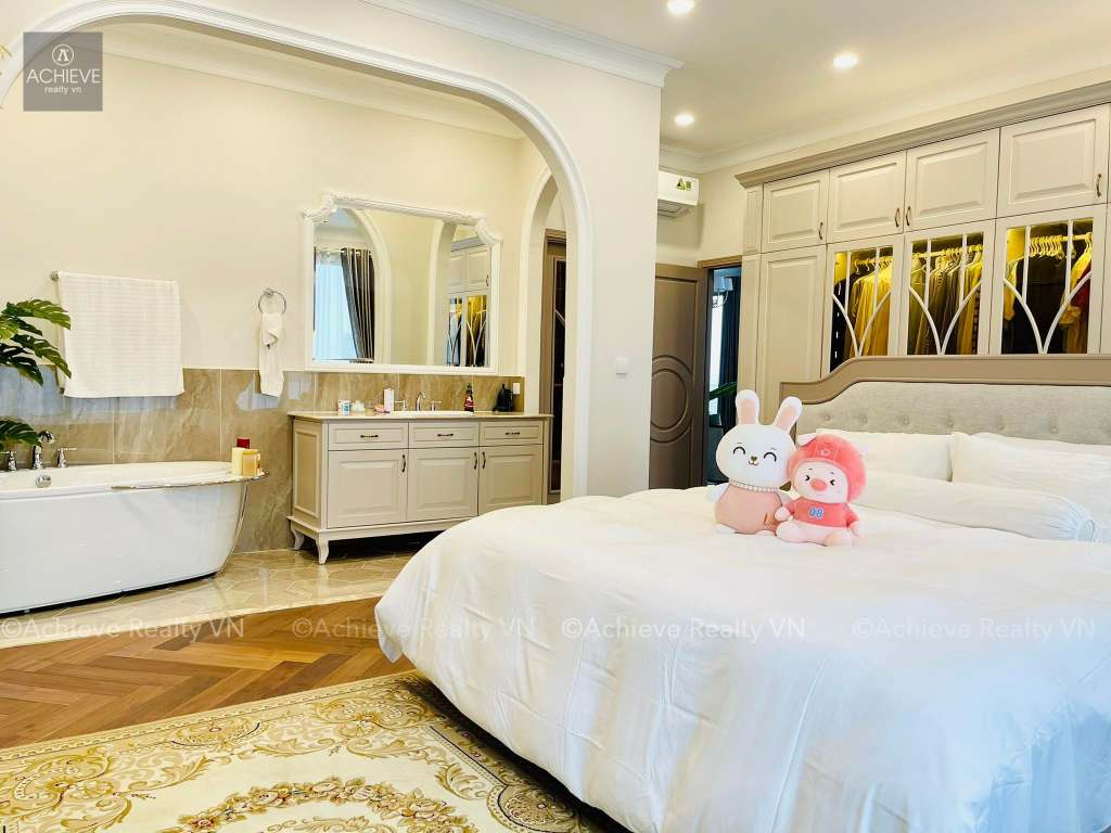 Bán Penthouse Masteri An Phú đầy đủ nội thất hiện đại 210m2 