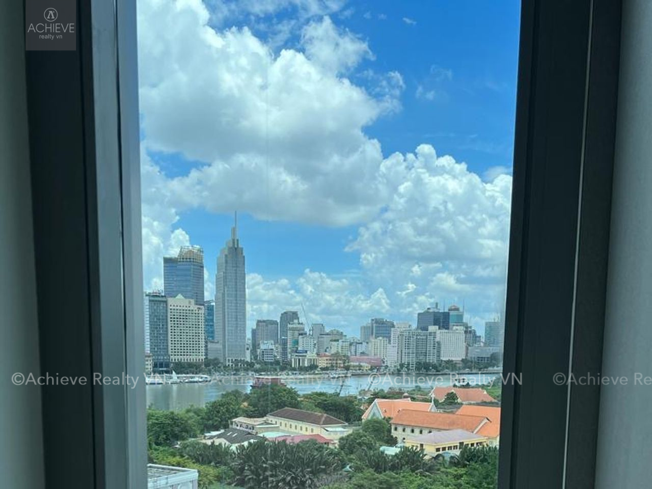 Bán căn hộ 3 phòng ngủ Empire City | Nội thất cơ bản | View sông