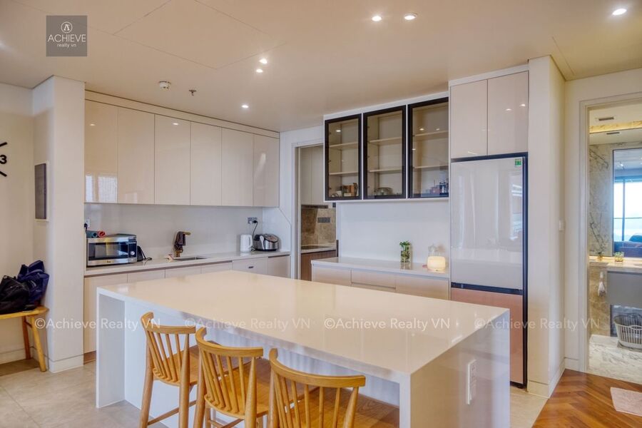 For Rent: 3-Bedroom Apartment at Cove Residences | Empire City | 155sqm | Fully furnished