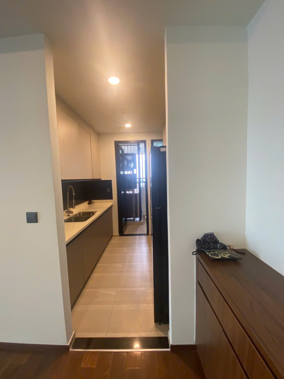 2-Bedroom Apartment for Sale at d'Edge Thao Dien (93m²) — Tenant in Place Until September