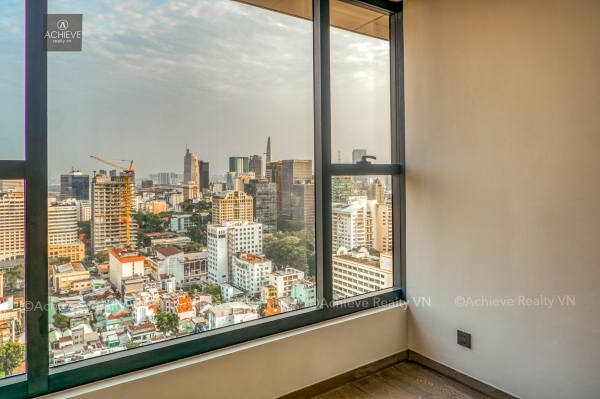 Cho thuê hoặc bán căn hộ 3 phòng ngủ The Marq Quận 1 Hong Kong Land 