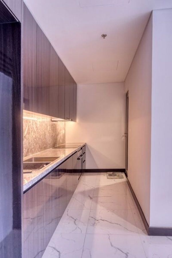 For Rent: 1-Bedroom Apartment at Tilia Residences | Empire City | 62sqm | Basic furnished