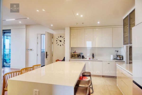 For Rent: 3-Bedroom Apartment at Cove Residences | Empire City | 155sqm | Fully furnished