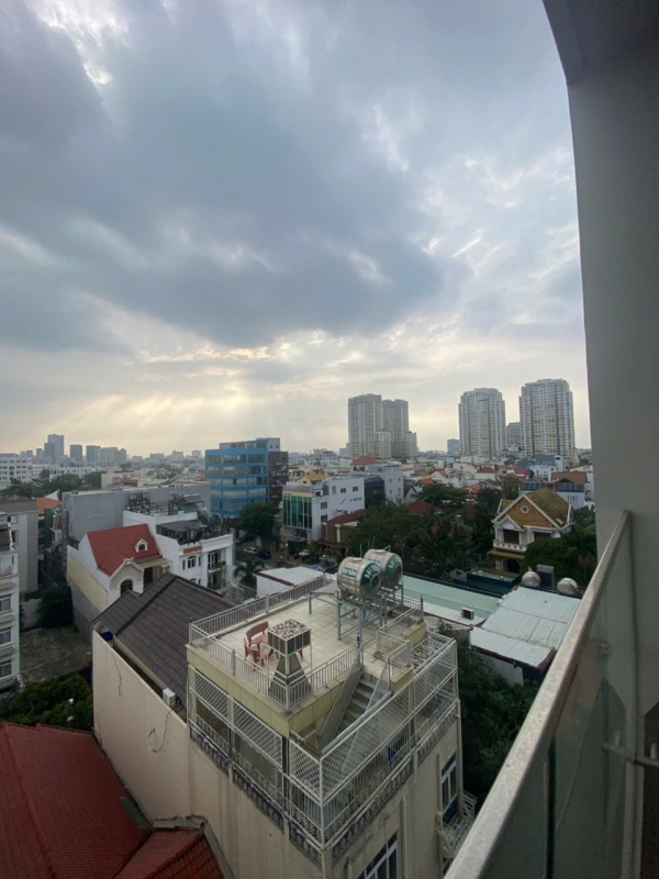 2-Bedroom Apartment for Sale at d'Edge Thao Dien (93m²) — Tenant in Place Until September